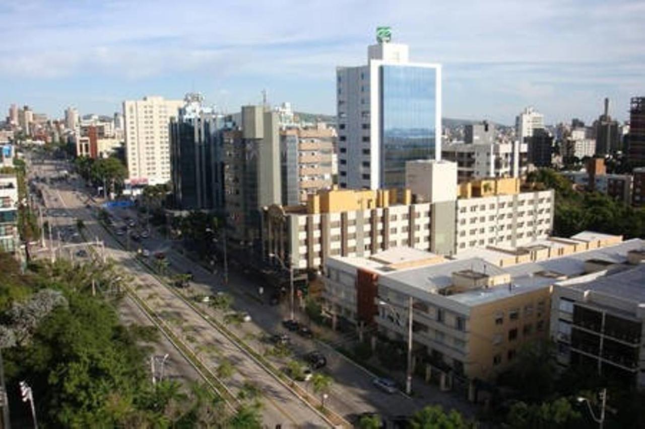 Suites E Quartos Na Avenida Carlos Gomes Porto Alegre Exterior photo